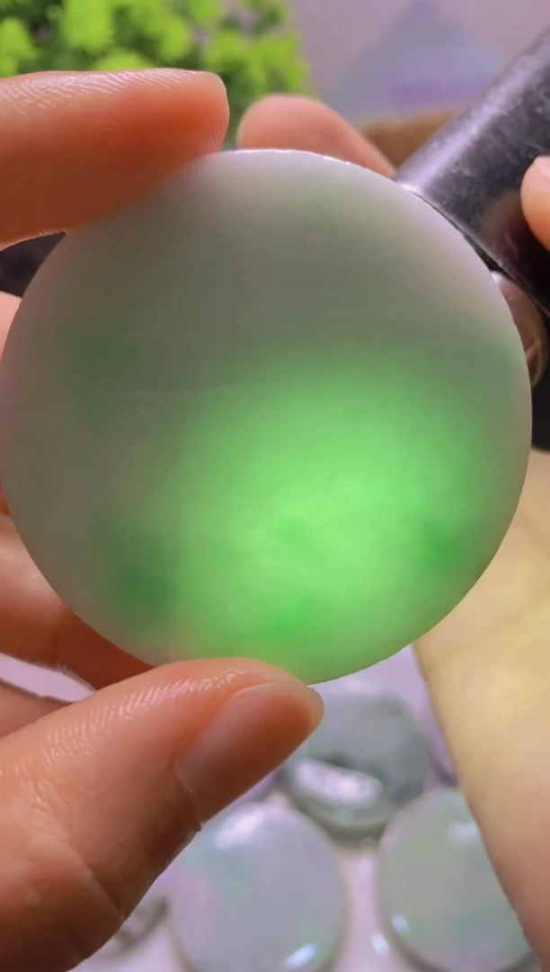 翡翠未镶嵌颈饰缅甸翡翠A货763