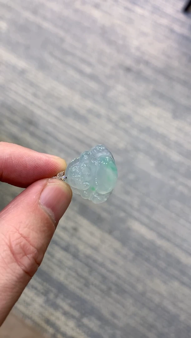 颈饰未镶嵌翡翠天然A货翡翠