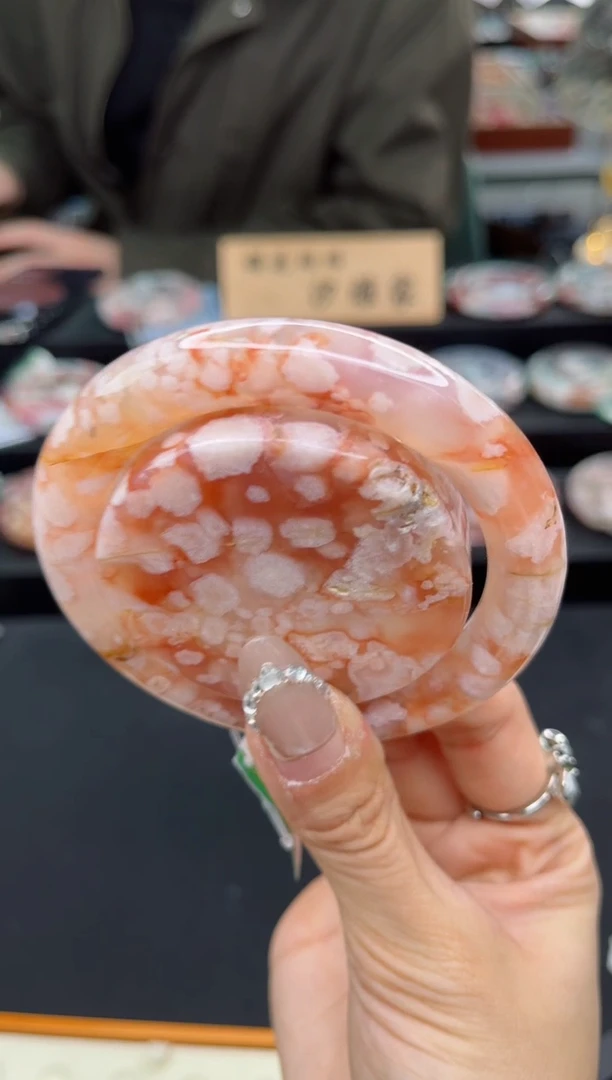 【闪购商品】石英质玉手镯未镶嵌56圈口（赠品镯心）S907699