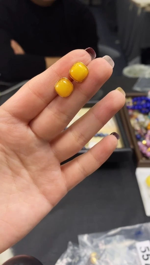 手串蜜蜡未镶嵌耳钉557多样性发其一