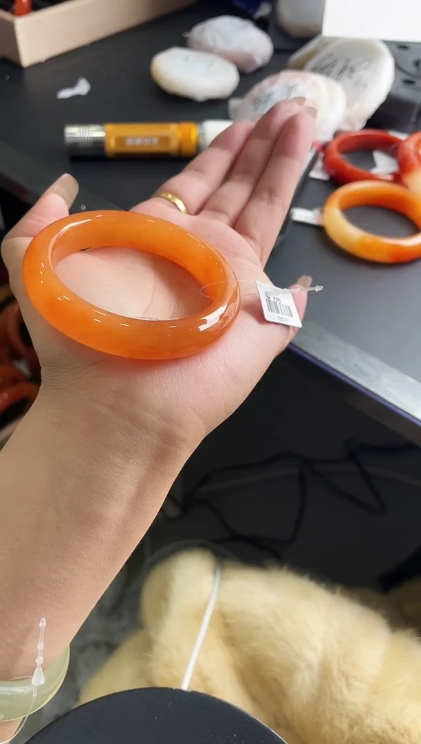 未镶嵌手镯石英质玉j19-HHB53+