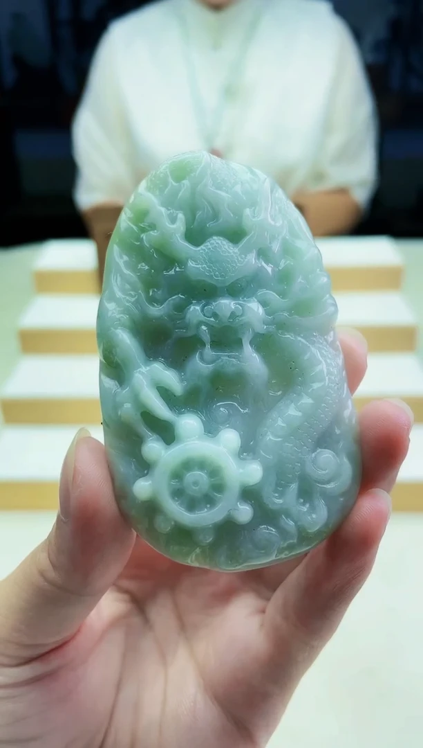颈饰未镶嵌翡翠09270035