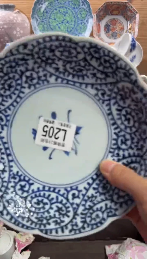 瓷片蓝***品      L205