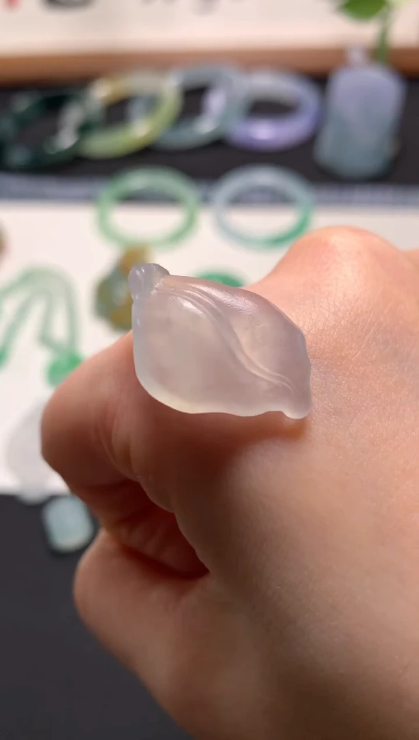 未镶嵌定制翡翠25*16*6.8