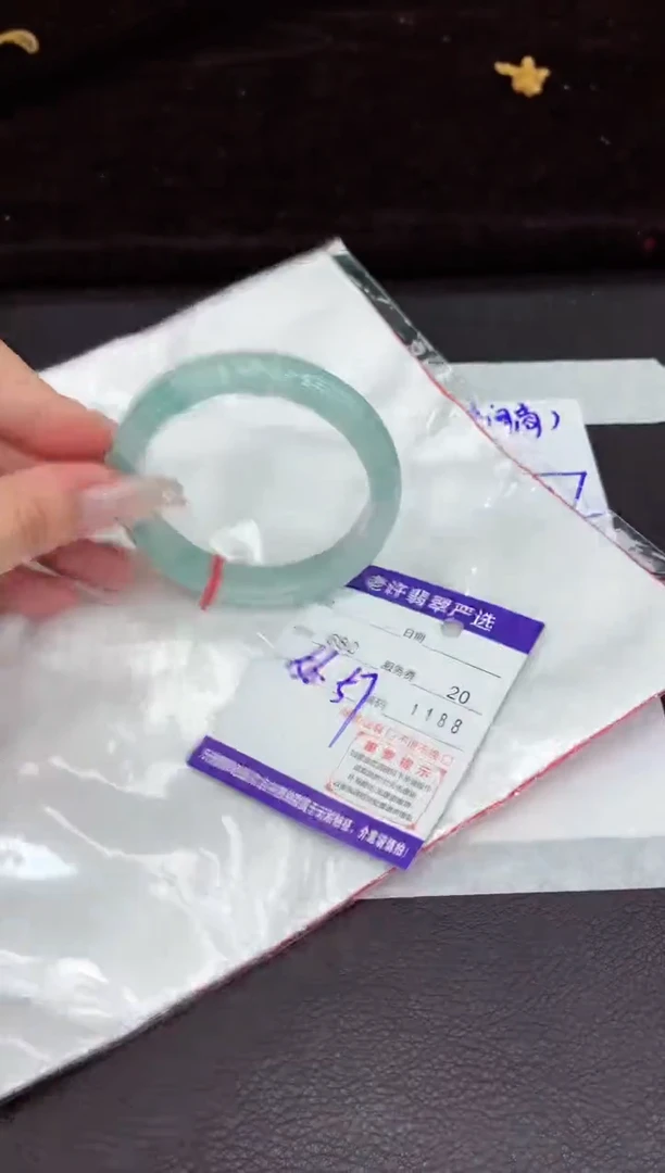 翡翠手镯未镶嵌11111111