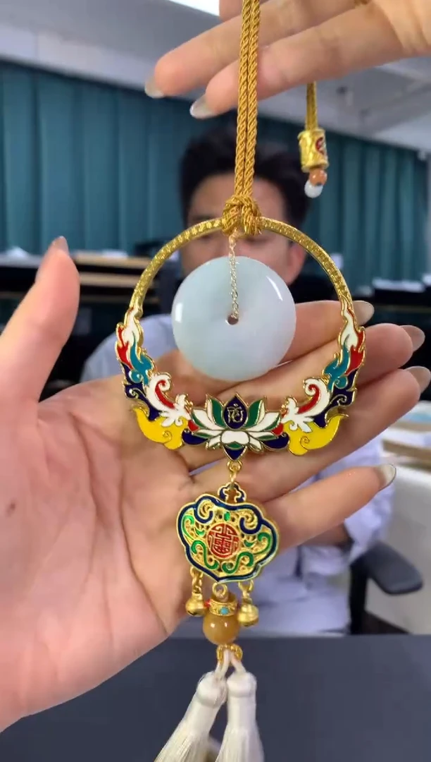 吊坠(不含链)未镶嵌翡翠?****爺平安扣