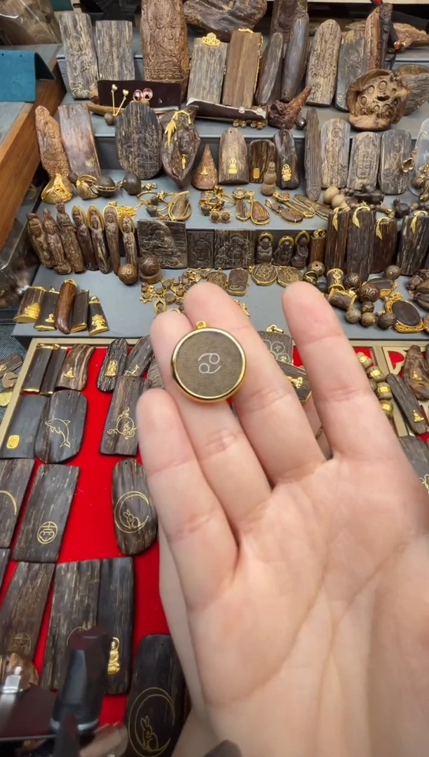 沉香吊坠沉香吊坠65