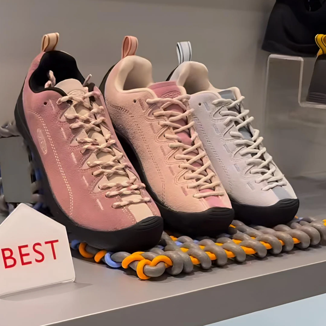 四季款时尚丑萌爆款户外休闲鞋徒步登山鞋男女款舒适透气耐磨防滑