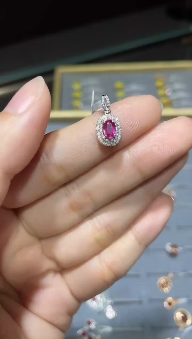 吊坠(不含链)18K金镶嵌红宝石1