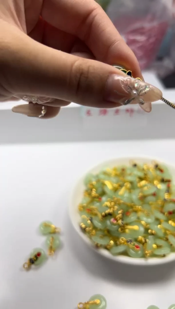 和田玉银S800镶嵌颈饰x1091晴水珐琅彩平安扣*2