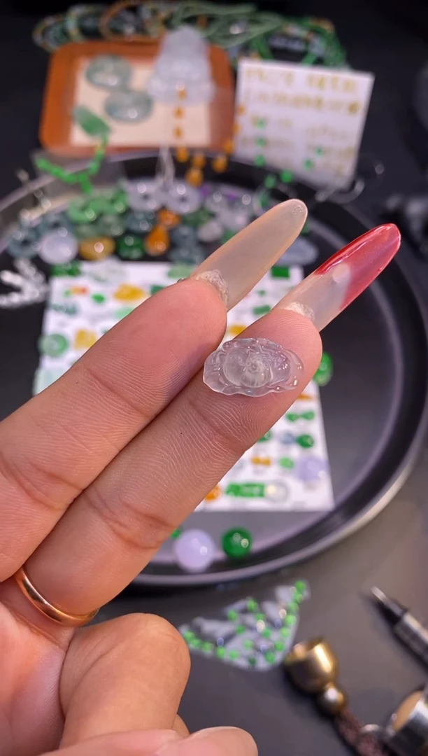 【闪购商品】翡翠挂件未镶嵌花花