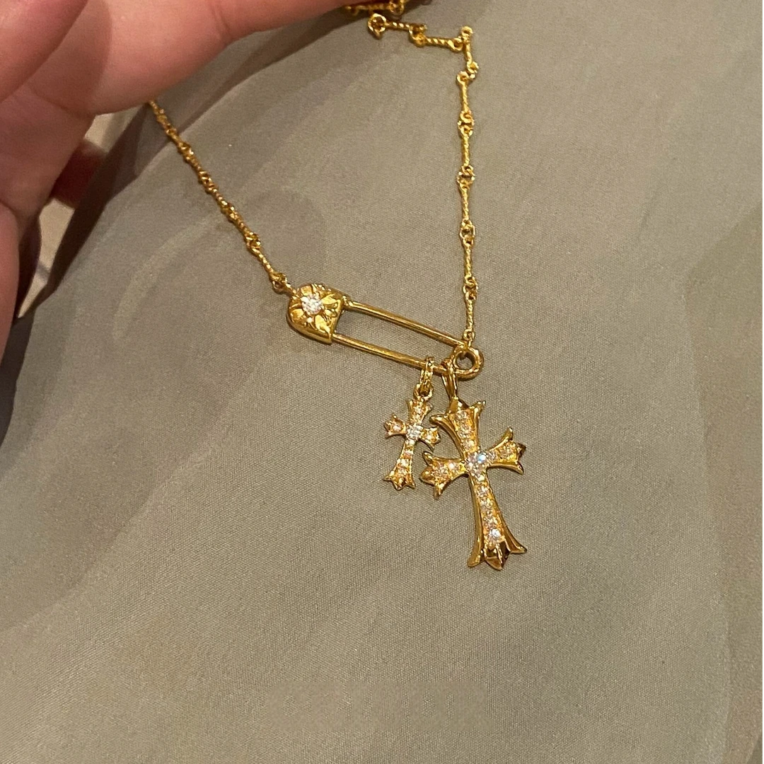 铜合金项链 金色别针十字架项链女轻奢小众设计高级感精致锁骨链