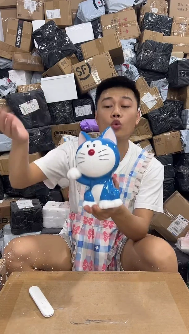 瓷片大号叮当猫存钱罐