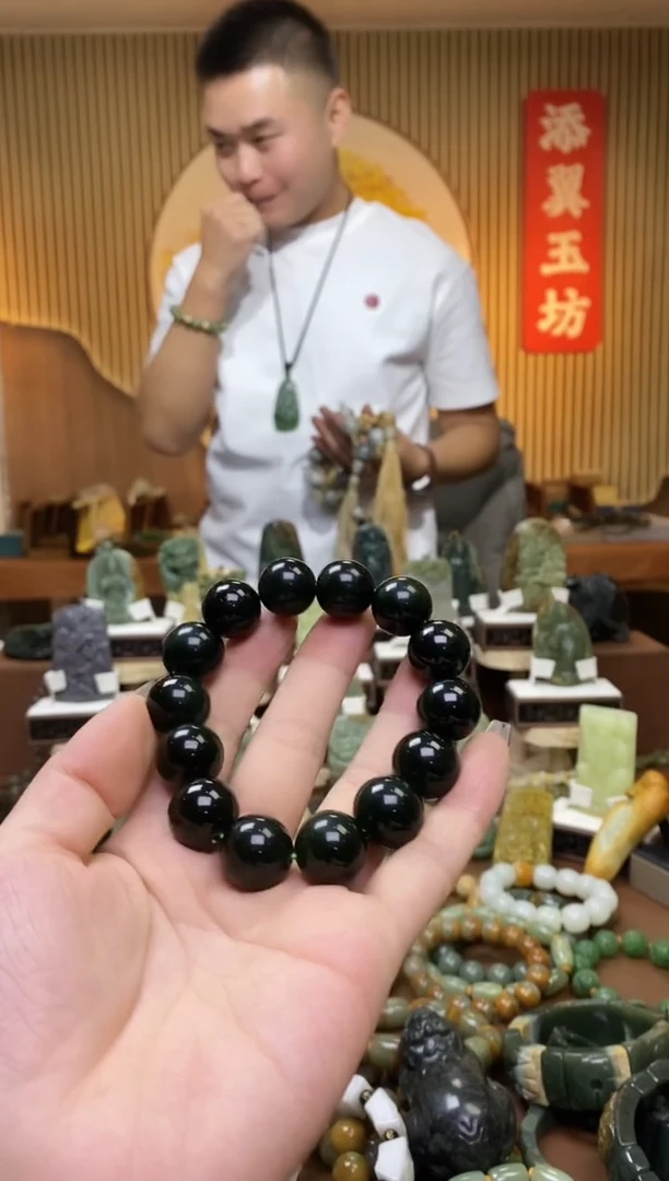 【闪购商品】和田玉（碧玉）手串未镶嵌多样性随机发一