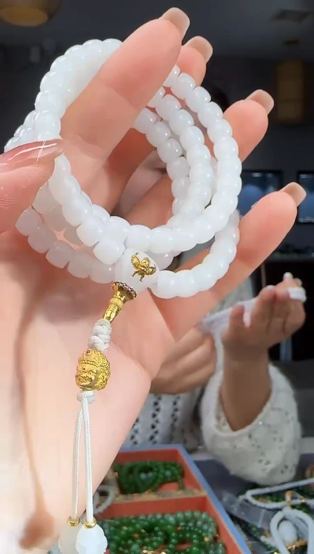 吊坠(不含链)未镶嵌和田玉1
