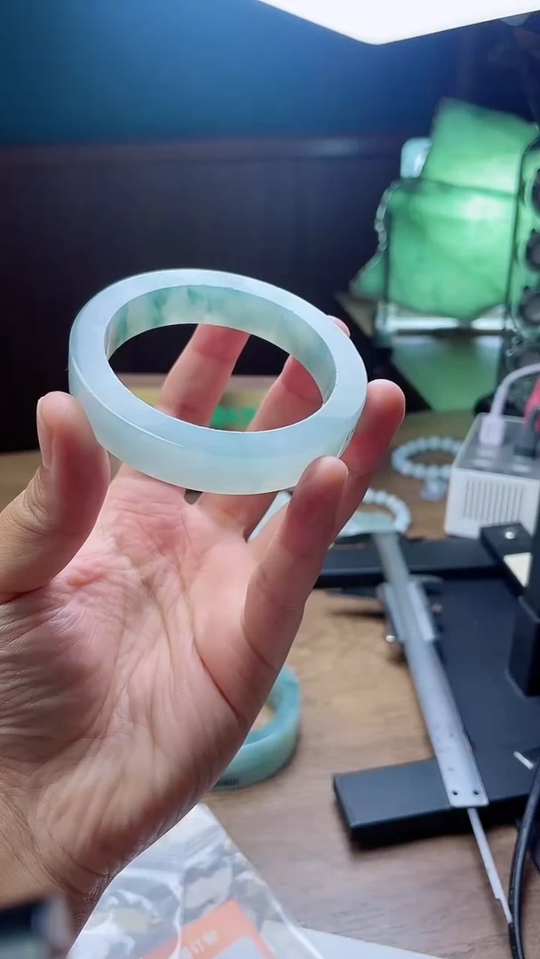 定制翡翠手镯未镶嵌y****u定制