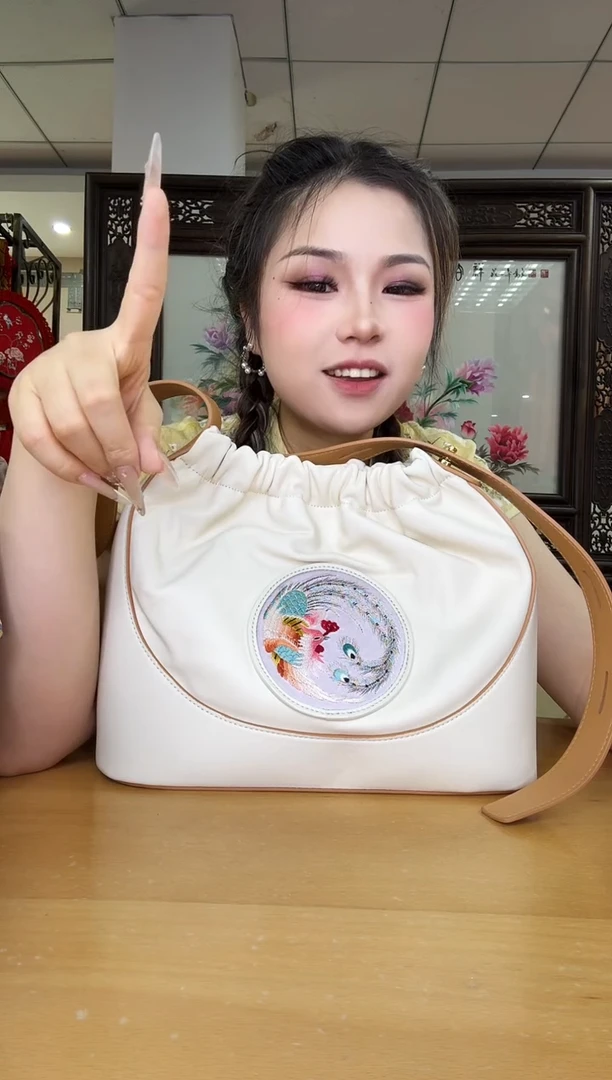 织物刺绣手提软软包包