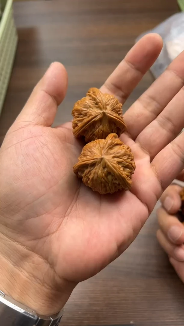 把件文玩核桃38尺左右蛤蟆头正奔工艺品