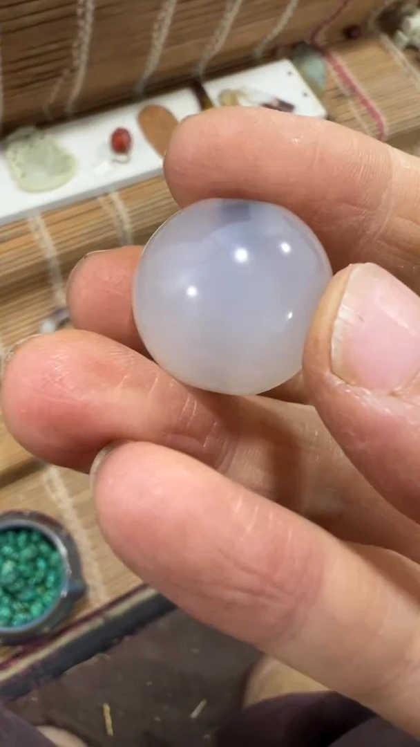 未镶嵌玛瑙/玉髓珠宝半成品把件一单一个