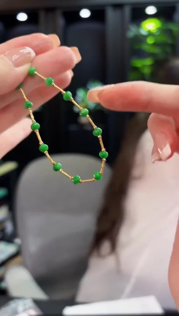 18K金镶嵌手链翡翠缅料A货/多样性发货/一件