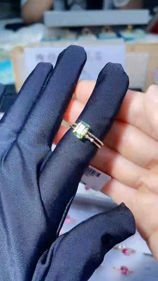 碧玺戒指18K金镶嵌高货