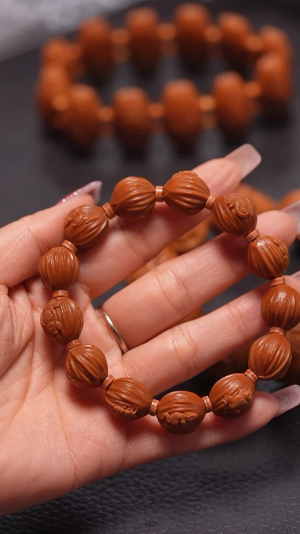 手串橄榄核1.4/开心果