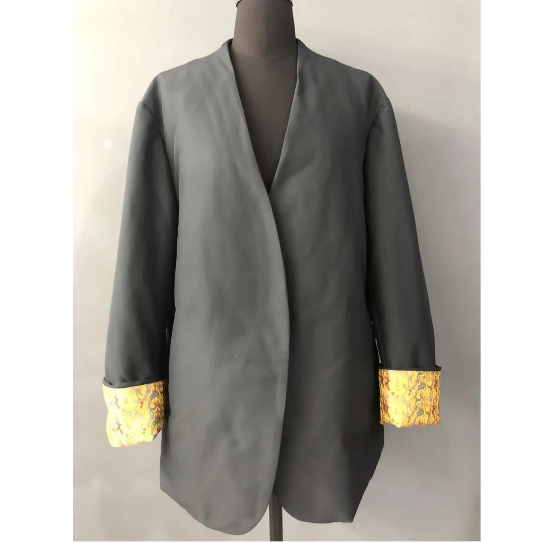 【维姐精选】ABN 高定款桑蚕丝面料手工宋锦刺绣90白鹅绒羽绒服