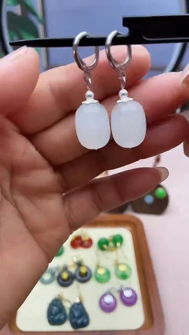 未镶嵌和田玉耳饰131