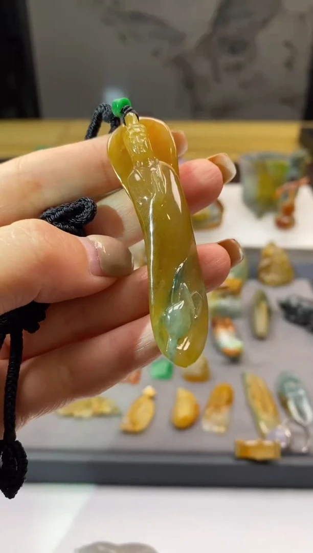 未镶嵌挂件翡翠翡翠观音