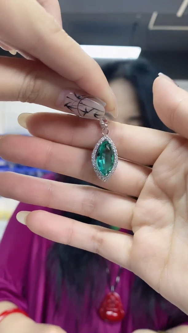 【闪购商品】祖母绿吊坠(不含链)未镶嵌多样性发其一颜色微差