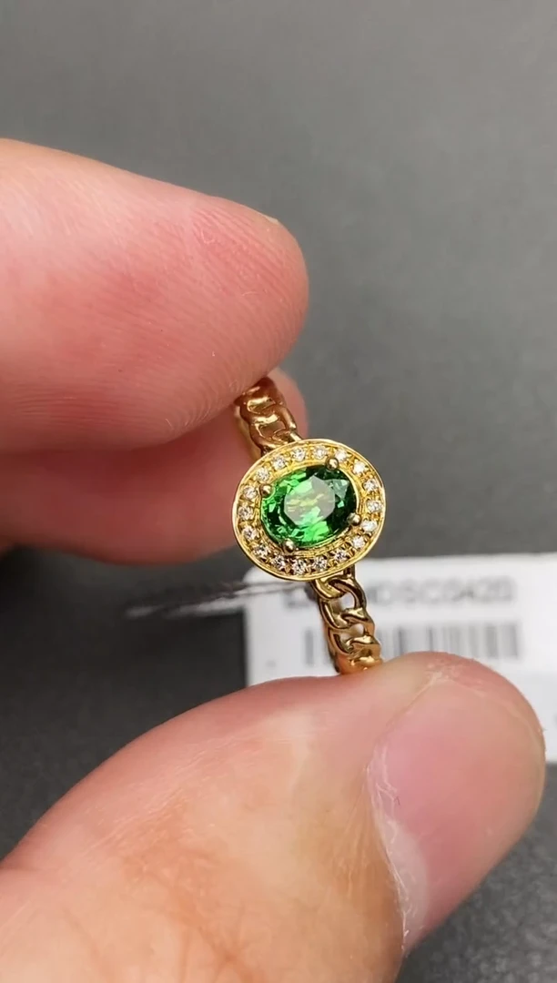 18K金镶嵌戒指石榴石（沙弗莱）0.4ct以上/多样性发货/双十一清货