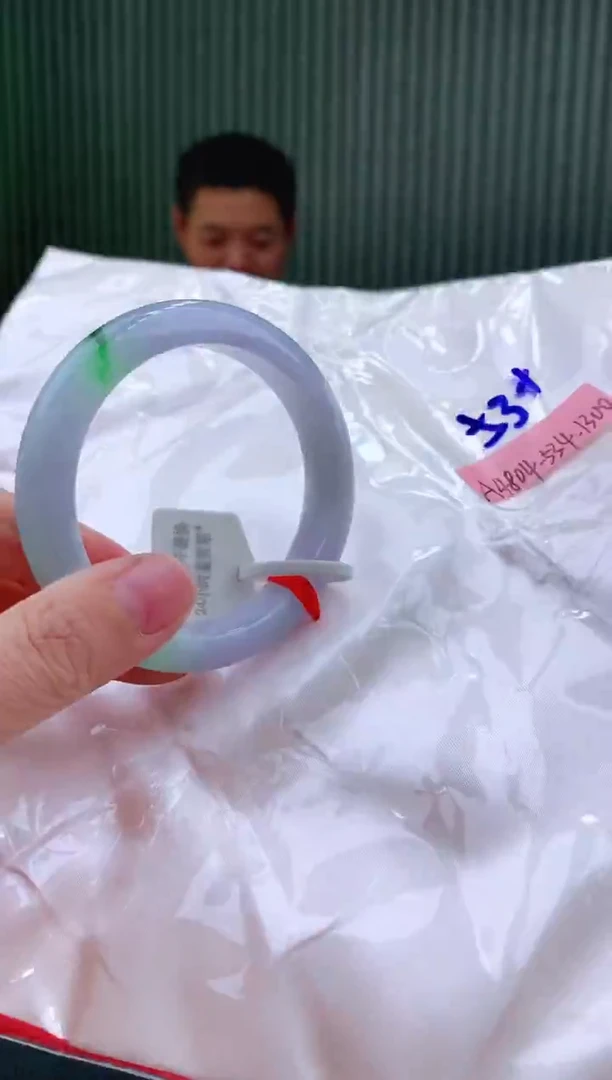 未镶嵌手镯翡翠53