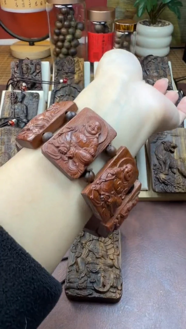 木木雕款米勒手牌