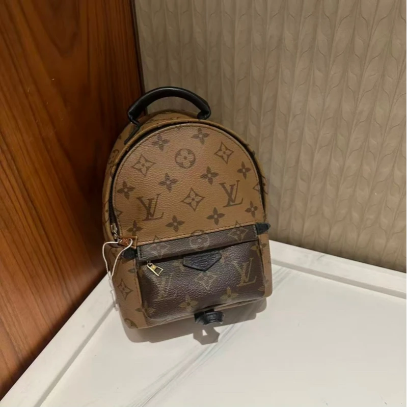 95新 LouisVuitton/路易威登 乱乱子中古/女士/双肩包/112671
