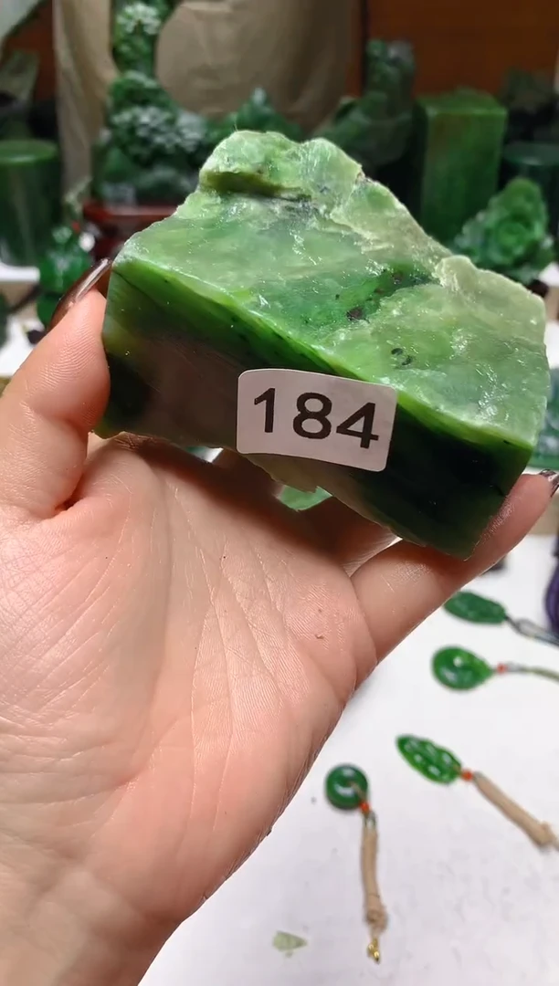 未镶嵌和田玉珠宝半成品1