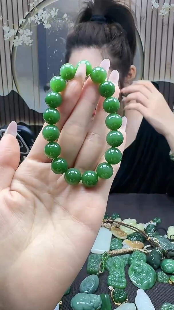 未镶嵌和田玉挂件12