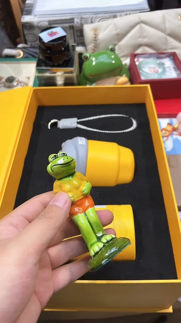 .全球寻宝高端瓷儿