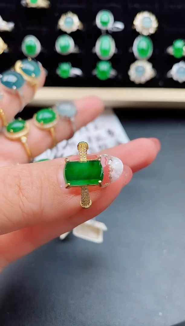 【闪购商品】翡翠戒指银S925镶嵌11111111