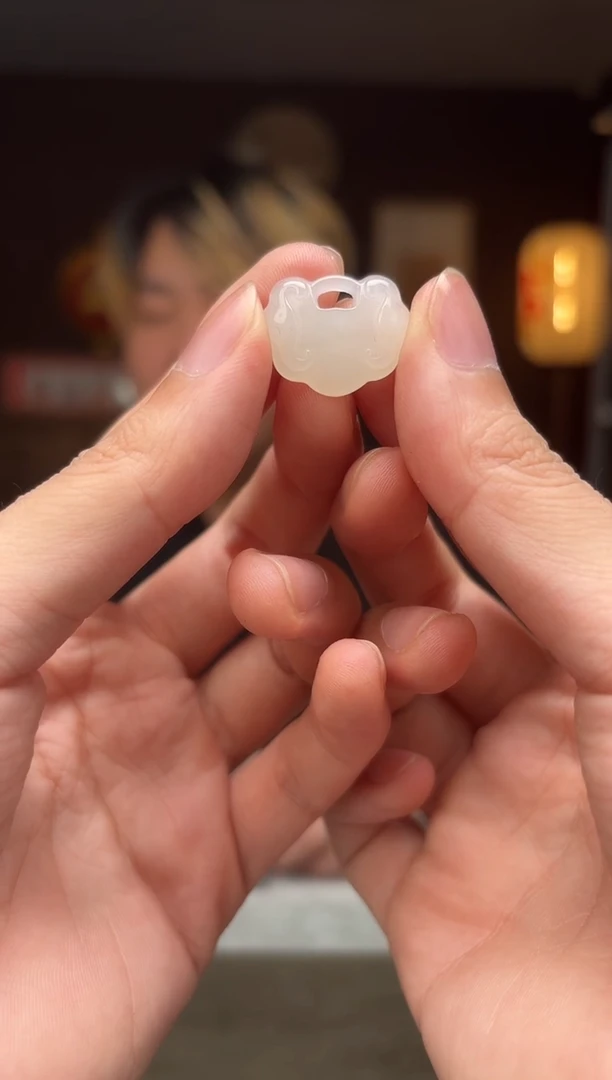 颈饰未镶嵌和田玉c37