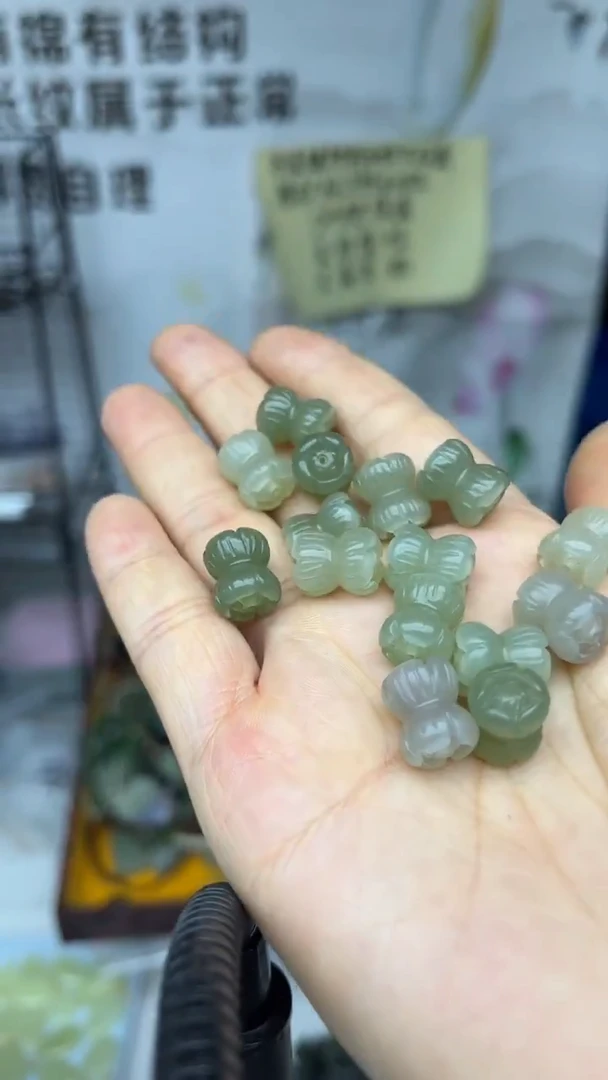 未镶嵌和田玉挂件多样性发货拍一发一