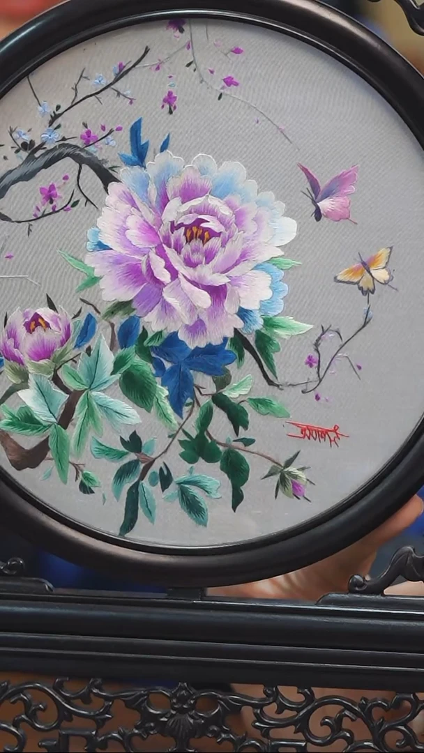 吉晓花 双色牡丹摆件