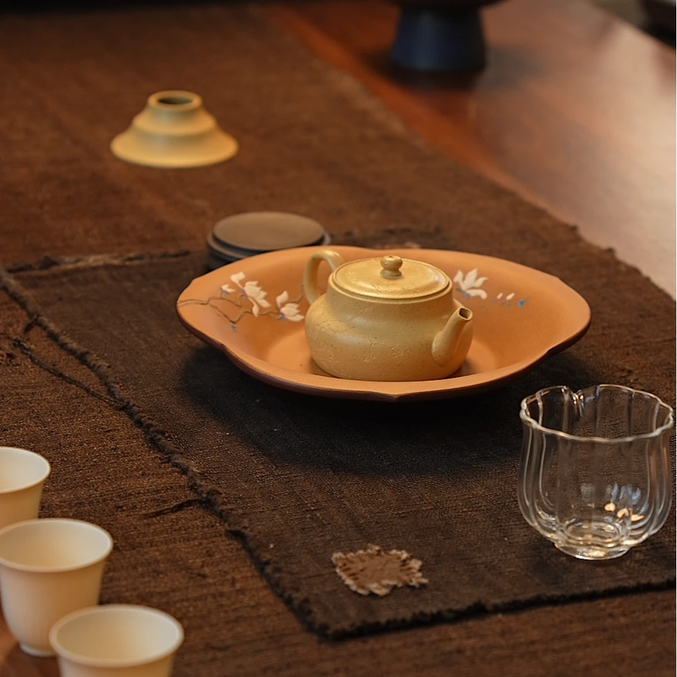 当代 宜兴原矿紫砂壶观己P50059 四号井深井嫩绿泥