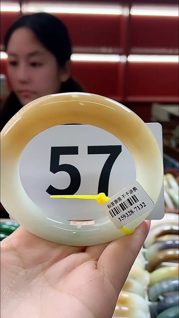 定制和田玉和田玉手镯