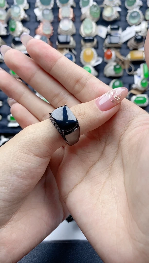 【闪购商品】翡翠戒指银S925镶嵌天然A货翡翠男戒