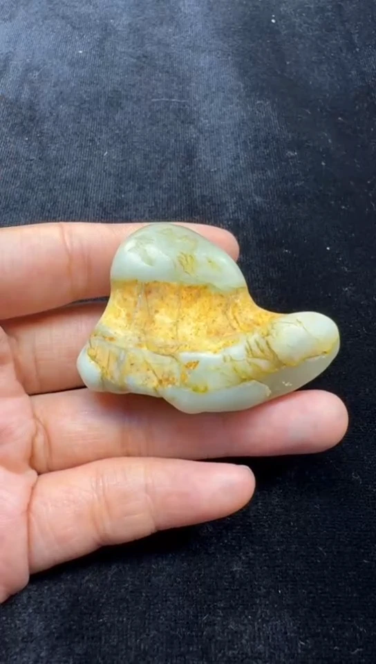 和田玉未镶嵌吊坠(不含链)526