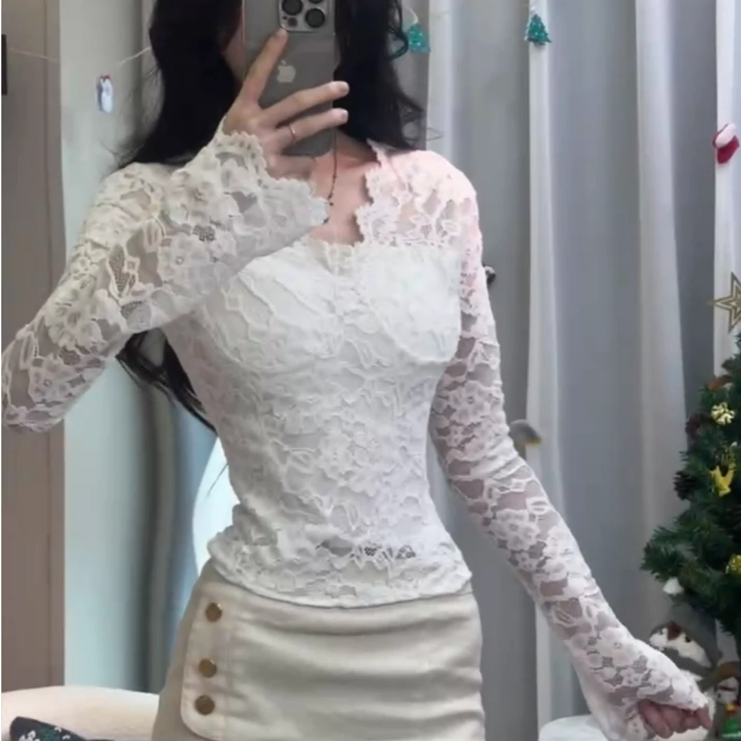 性感v领长袖蕾丝T恤女秋冬喇叭袖修身白色内搭纯欲显瘦打底衫上衣