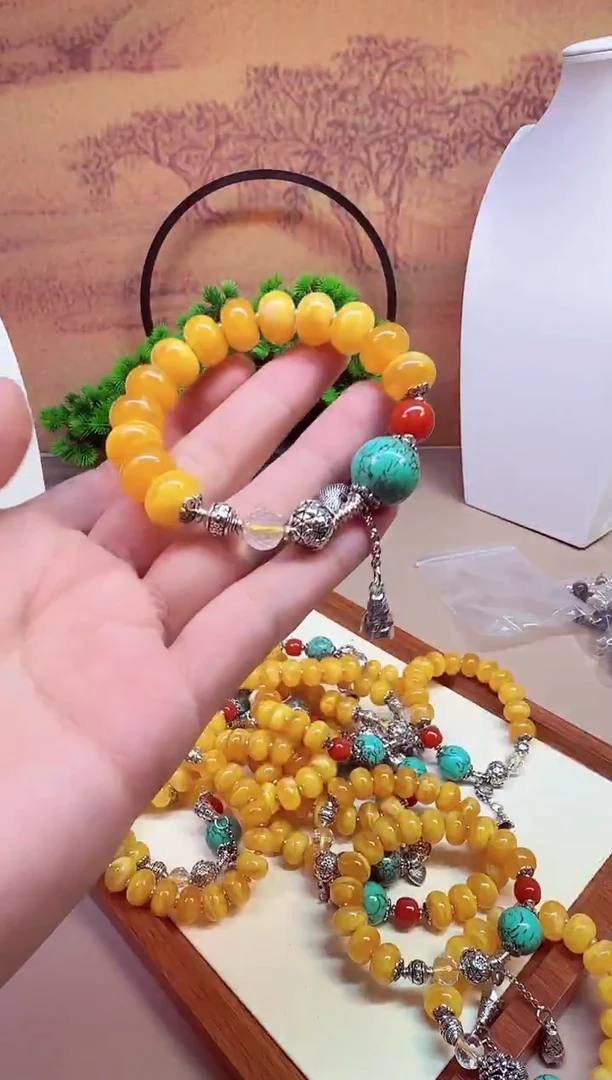 蜜蜡颈饰银S925镶嵌A162