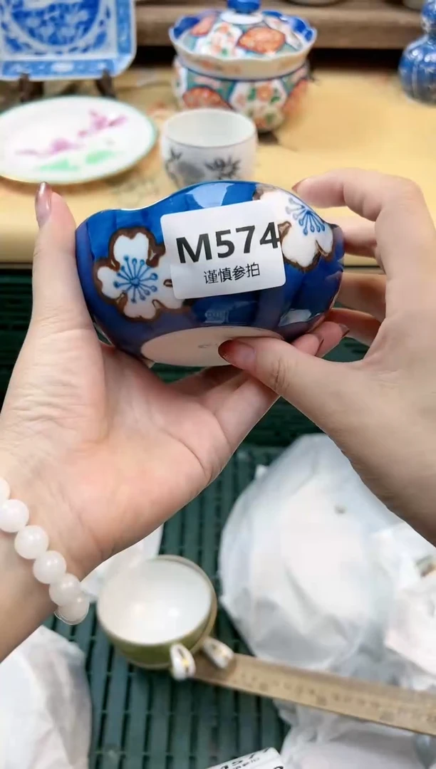瓷片咖****6 574