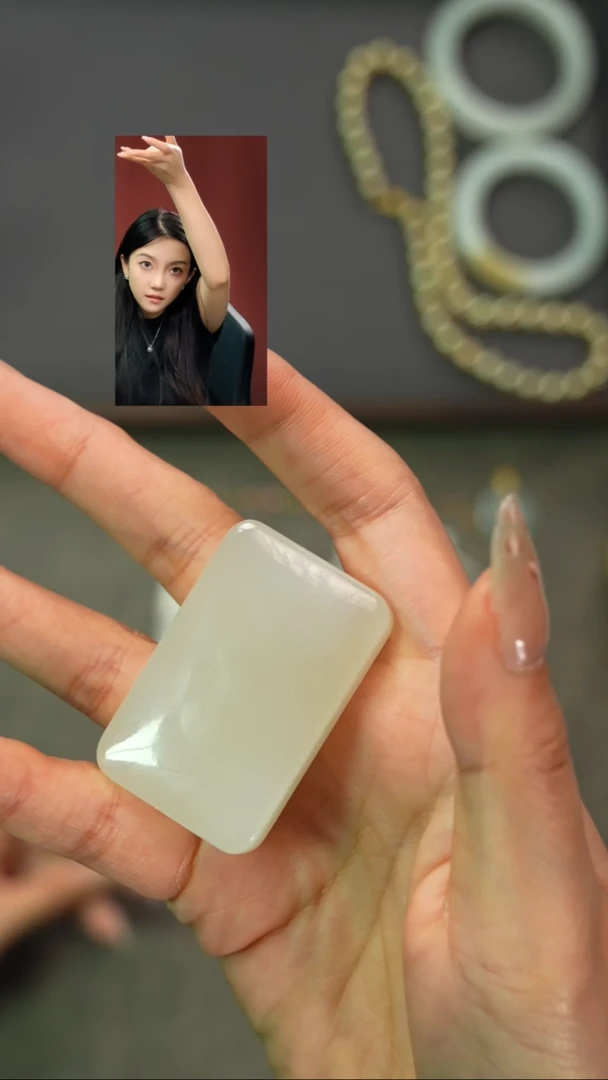 和田玉未镶嵌吊坠(不含链)O****O遇见匠心品质回血