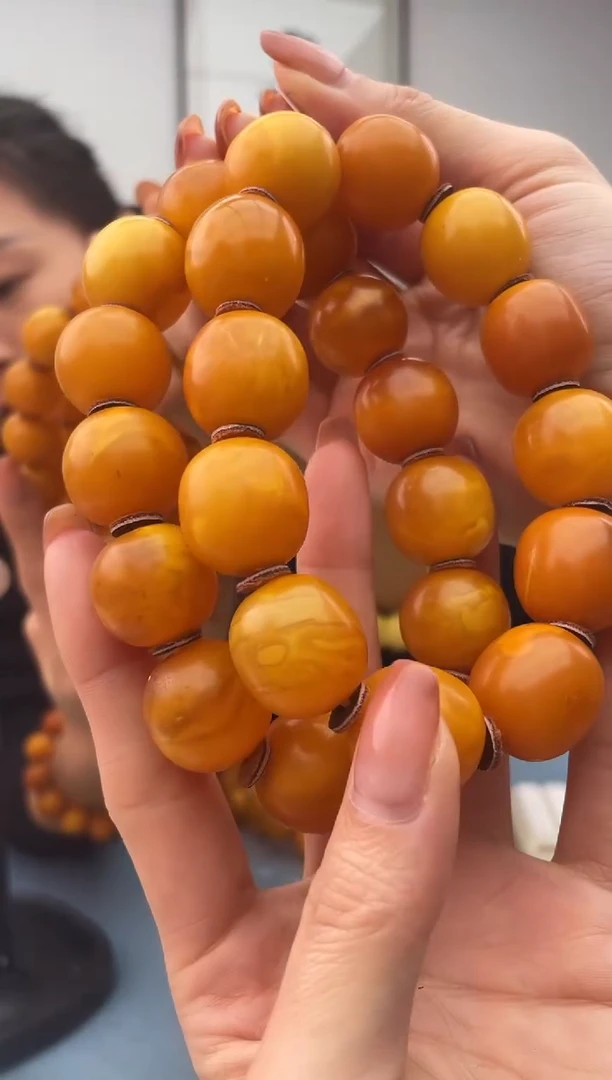 【闪购商品】蜜蜡珠宝奇石未镶嵌微瑕假一罚十，多样性发其一054.18